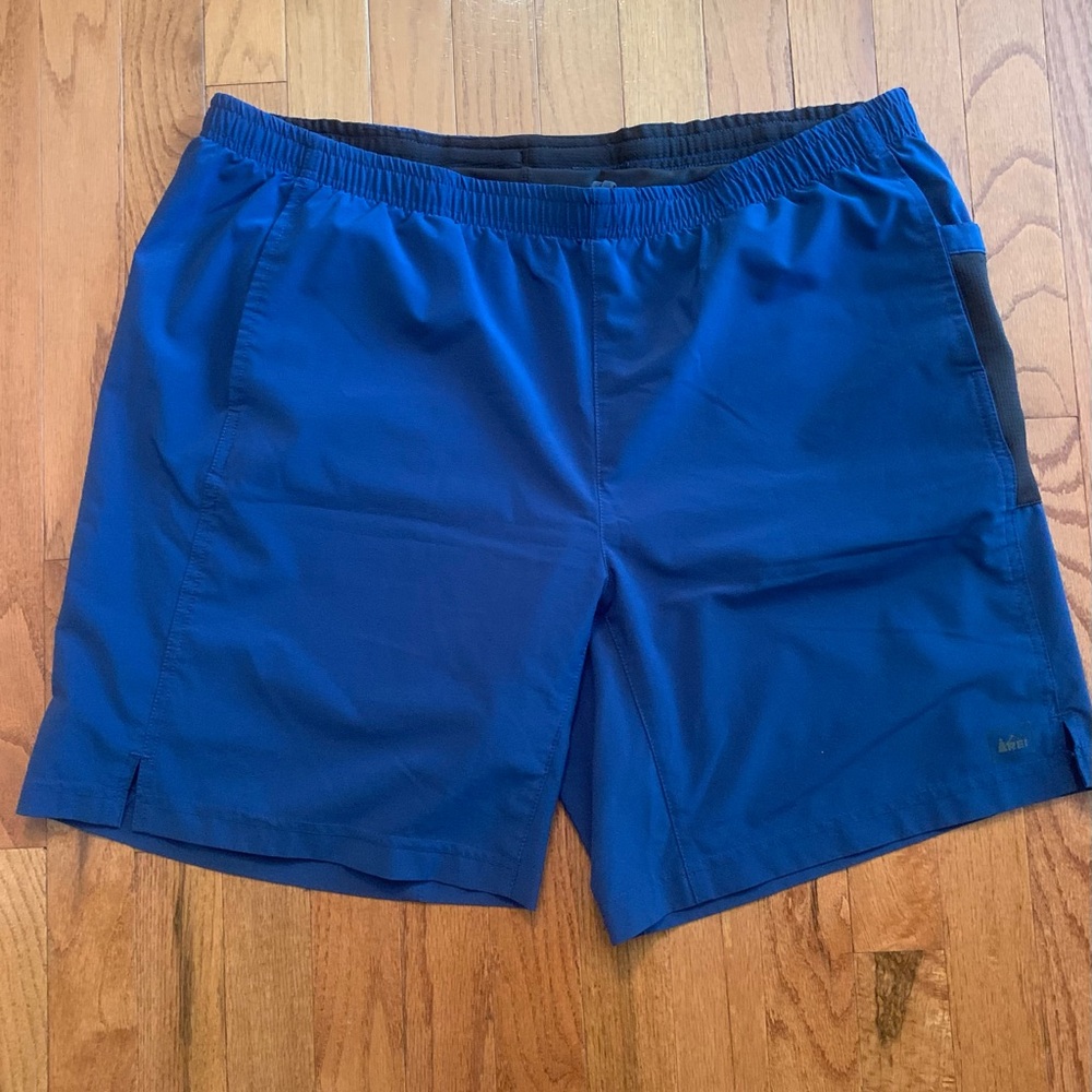 REI Men’s Hiking Shorts-XL